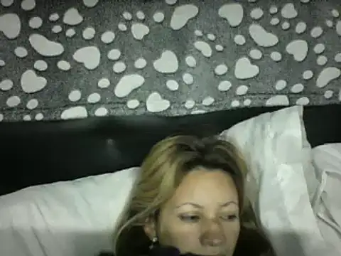 Paulita x3 online show from 04-18-26, 10:50