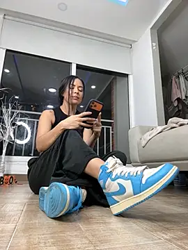 Snapshot of Lexa_queen chatting on 10-10-25, 03:18 Lexa queen online show from 10-10-25, 03:18