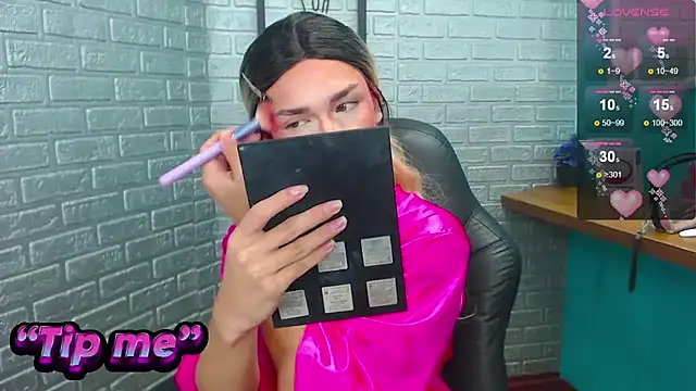 Mike Nourr online show from 11-12-25, 02:37