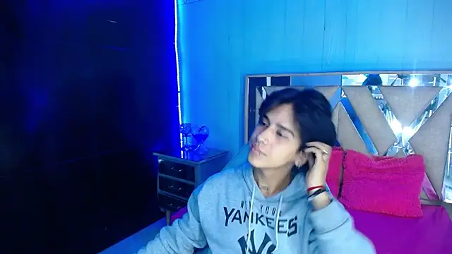 alex 477 online show from 12-22-25, 11:32