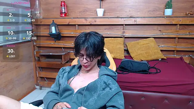 alex 477 online show from 04-01-26, 01:41