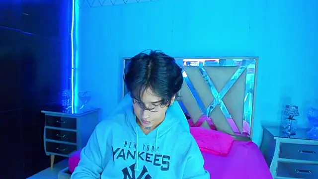 alex 477 online show from 02-02-26, 11:42