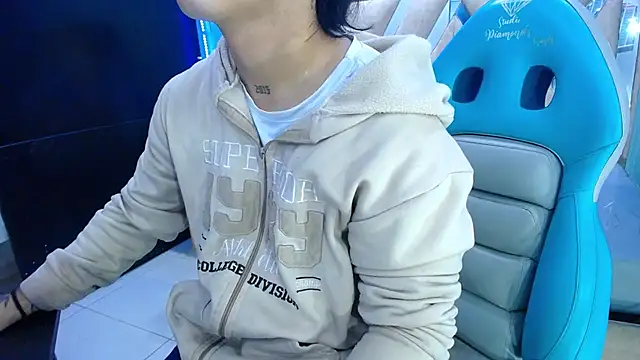 alex 477 online show from 11-17-25, 11:36