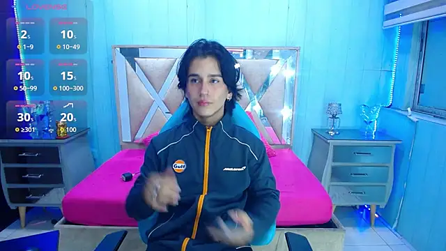 Snapshot of alex_477 chatting on 05-25-26, 11:42 alex 477 online show from 05-25-26, 11:42