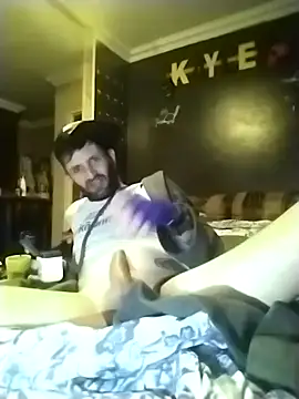 Snapshot of Nawtyslaveteen chatting on 11-17-25, 01:31 Nawtyslaveteen online show from 11-17-25, 01:31