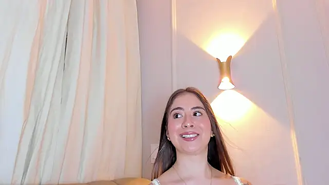 Snapshot of Lia_walton chatting on 11-05-25, 10:46 Lia walton online show from 11-05-25, 10:46