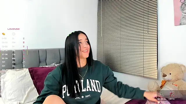 Gigi-bom online show from 03-06-26, 11:11