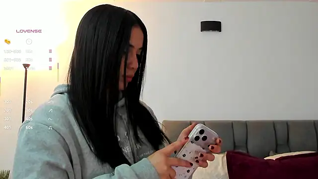 Snapshot of Gigi-bom chatting on 02-02-26, 03:16 Gigi-bom online show from 02-02-26, 03:16