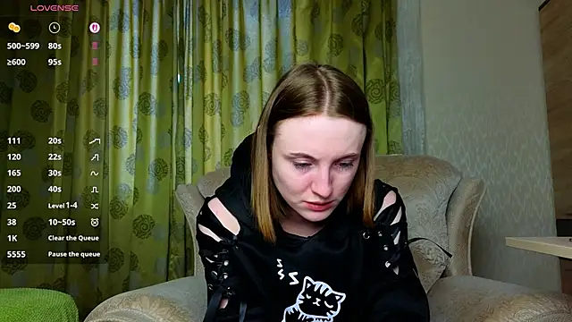 Snapshot of Cowell_Adelina chatting on 05-27-26, 09:38 Cowell Adelina online show from 05-27-26, 09:38