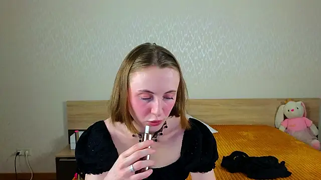 Cowell Adelina online show from 03-20-26, 09:32