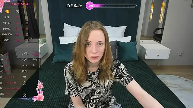 Snapshot of Cowell_Adelina chatting on 02-10-25, 02:48 Cowell Adelina online show from 02-10-25, 02:48