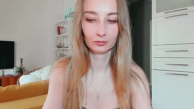 Maiami000 online show from 04-15-26, 11:27