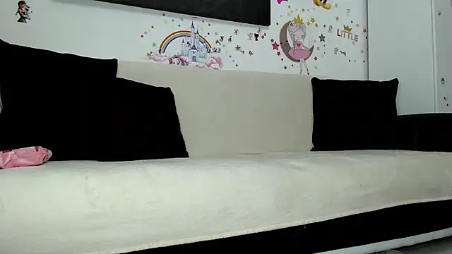 Bigboobs6930 online show from 09-20-25, 04:17