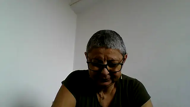 roseblak42 online show from 11-25-25, 10:15