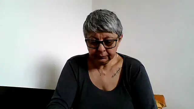 roseblak42 online show from 03-15-26, 09:05