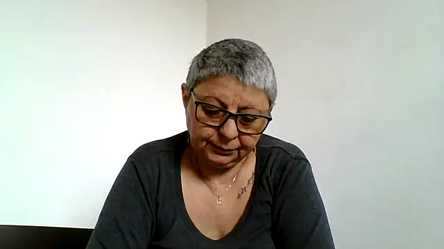 Snapshot of roseblak42 chatting on 05-03-26, 11:58 roseblak42 online show from 05-03-26, 11:58