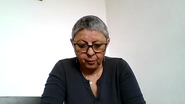 Snapshot of roseblak42 chatting on 04-22-26, 10:22 roseblak42 online show from 04-22-26, 10:22