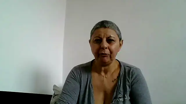 roseblak42 online show from 12-02-25, 09:55