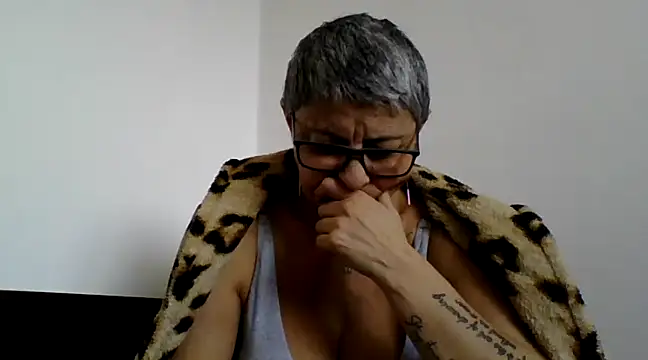 Snapshot of roseblak42 chatting on 03-02-25, 12:25 roseblak42 online show from 03-02-25, 12:25