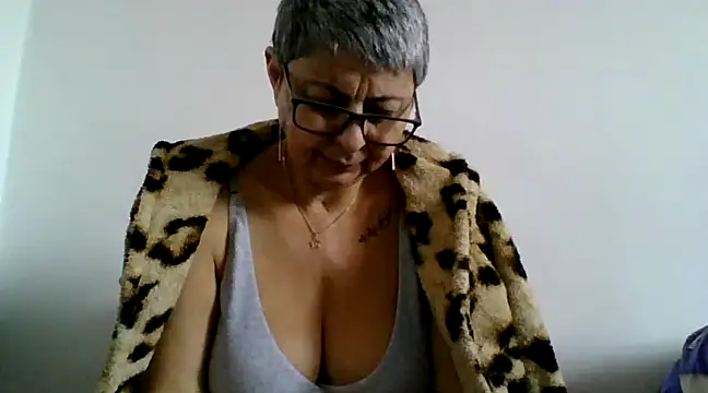 Snapshot of roseblak42 chatting on 03-03-25, 01:12 roseblak42 online show from 03-03-25, 01:12