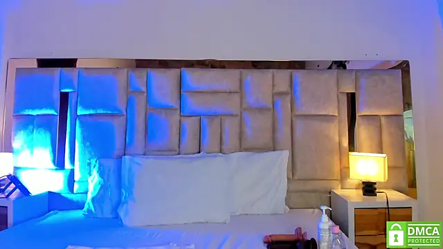 Miss Abigail  online show from 02-28-26, 01:00