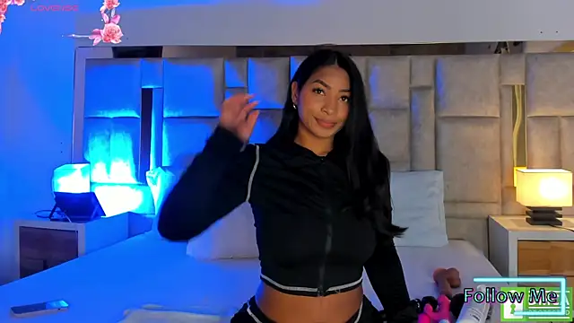 Miss Abigail  online show from 04-08-26, 01:01