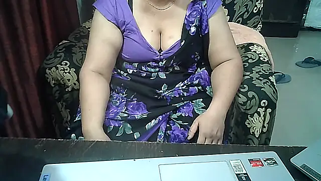 Snapshot of Punambhabisexy chatting on 09-09-25, 03:05 Punambhabisexy online show from 09-09-25, 03:05