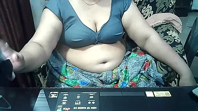 Snapshot of Punambhabisexy chatting on 09-27-25, 10:16 Punambhabisexy online show from 09-27-25, 10:16