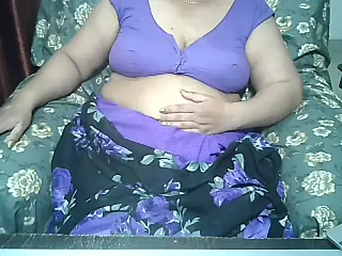 Snapshot of Punambhabisexy chatting on 03-16-25, 03:28 Punambhabisexy online show from 03-16-25, 03:28