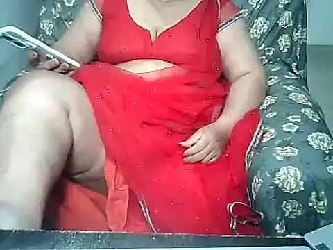 Snapshot of Punambhabisexy chatting on 03-17-25, 11:13 Punambhabisexy online show from 03-17-25, 11:13