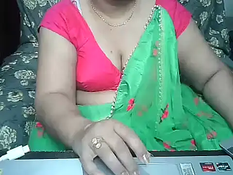 Snapshot of Punambhabisexy chatting on 03-08-25, 05:17 Punambhabisexy online show from 03-08-25, 05:17
