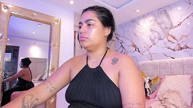 kiana cream online show from 11-28-25, 11:32