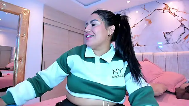 kiana cream online show from 03-20-26, 02:34