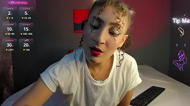 IsabellaSpencer online show from 09-24-25, 10:16