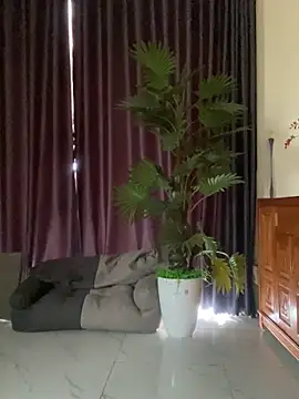 Ruby bear online show from 04-14-26, 04:06