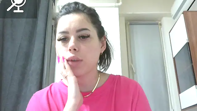 LovelyJulliette online show from 03-10-26, 06:01