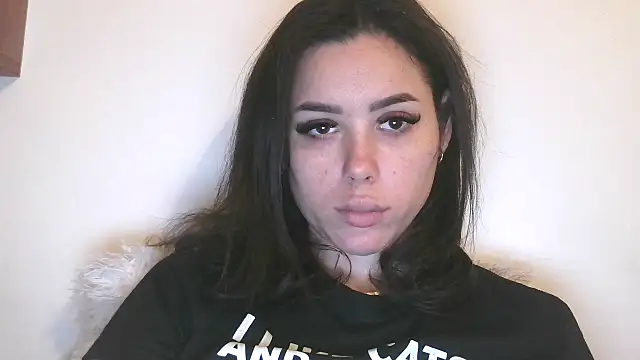 LovelyJulliette online show from 01-13-26, 03:49