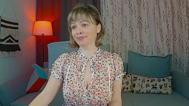 NandiSmile online show from 03-17-26, 06:49