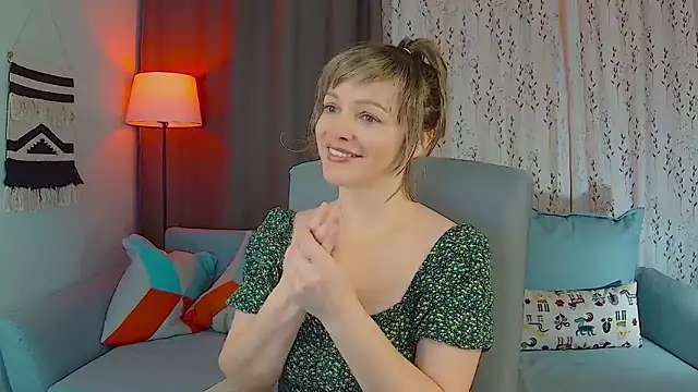 NandiSmile online show from 03-13-26, 09:47