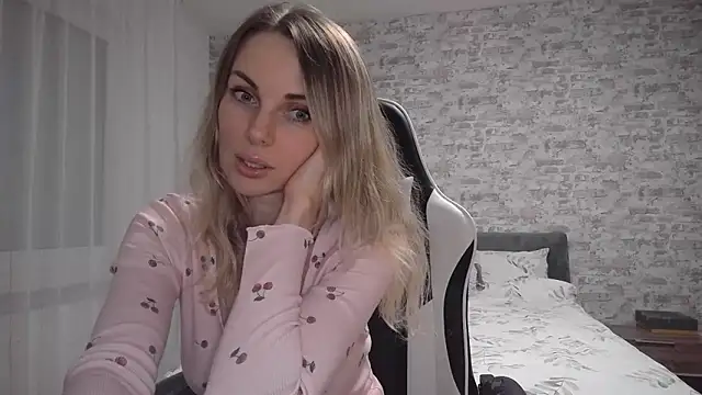 AlissonBia online show from 11-02-25, 11:10