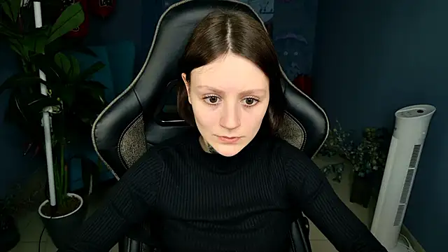 Snapshot of VeliraBraitberg chatting on 03-12-25, 11:10 VeliraBraitberg online show from 03-12-25, 11:10