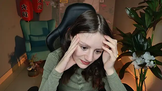 Snapshot of VeliraBraitberg chatting on 02-06-25, 02:15 VeliraBraitberg online show from 02-06-25, 02:15