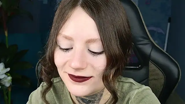 Snapshot of VeliraBraitberg chatting on 02-28-25, 08:09 VeliraBraitberg online show from 02-28-25, 08:09