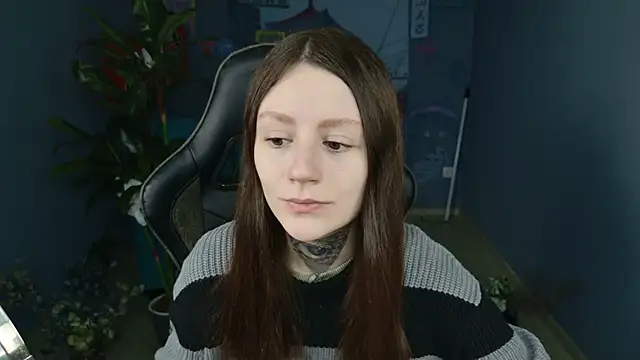 Snapshot of VeliraBraitberg chatting on 02-28-25, 05:04 VeliraBraitberg online show from 02-28-25, 05:04