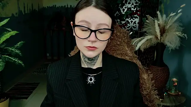 VeliraBraitberg online show from 03-04-26, 01:19