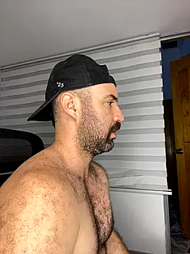 ADONIS ART01 online show from 10-26-25, 10:43