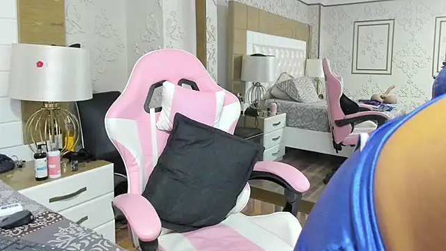 TaraaHot online show from 03-22-26, 02:15