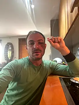 Adventurehotman online show from 10-07-25, 09:10