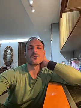 Adventurehotman online show from 10-12-25, 10:22