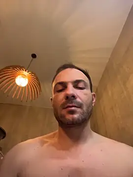 Adventurehotman online show from 04-02-26, 07:20